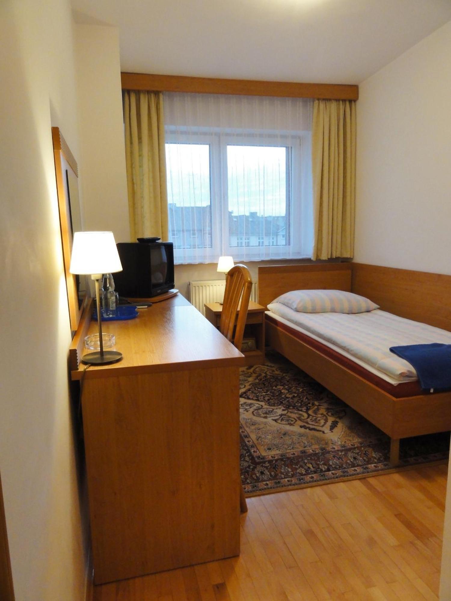 Hotel Zamkowy Слупск Екстериор снимка
