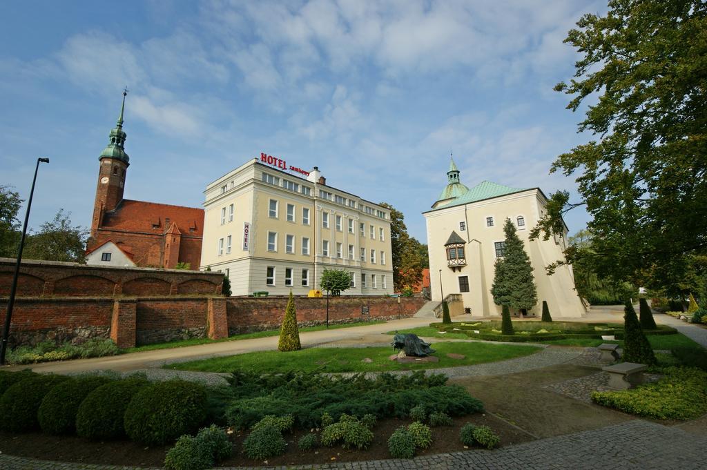 Hotel Zamkowy Слупск Екстериор снимка